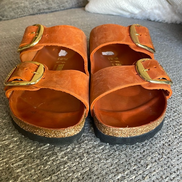 NWT BIRKENSTOCK BIG BUCKLE Sandals! - Picture 9 of 15